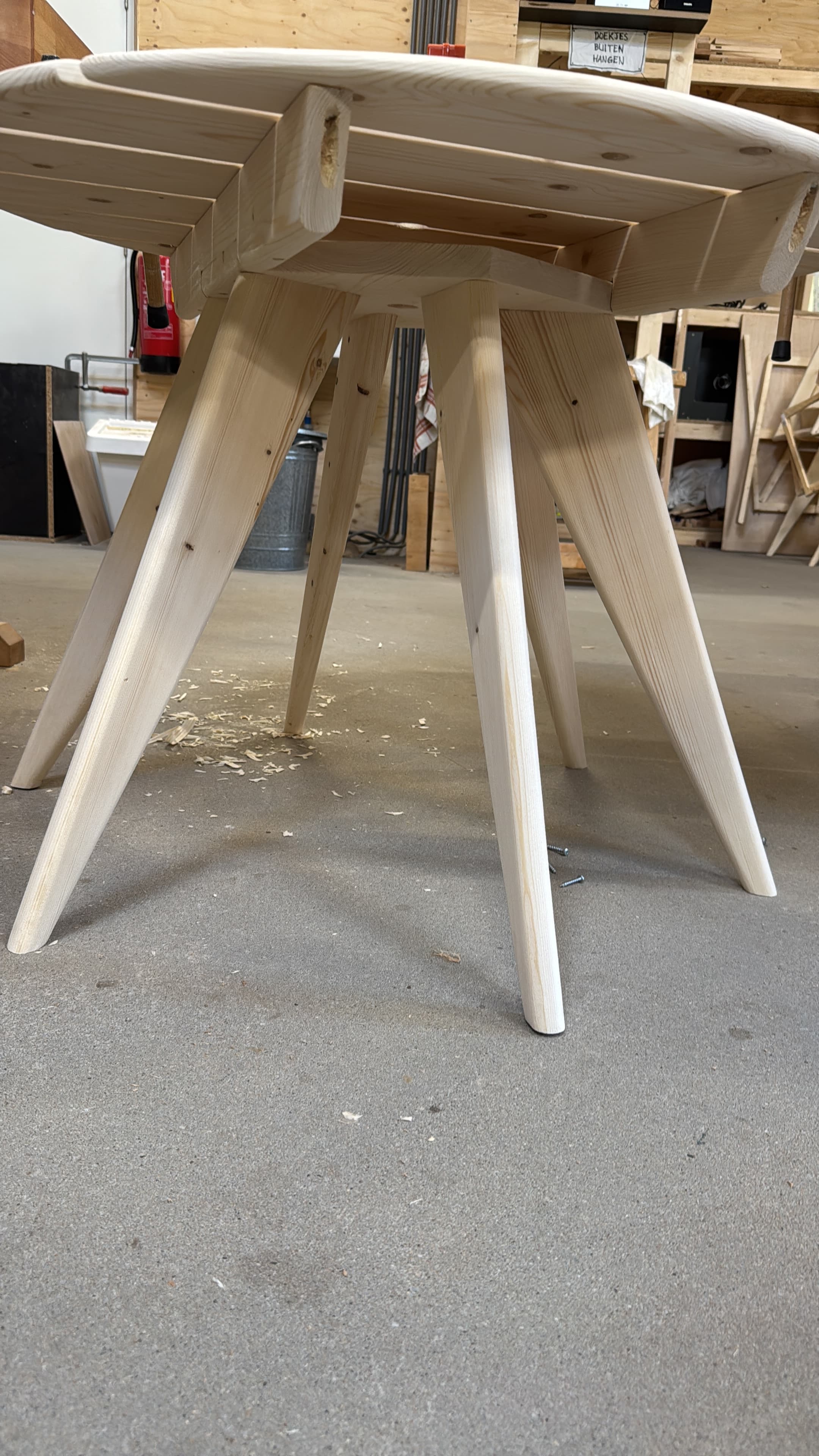 Garden table — handcrafted wooden furniture by TerraMadera