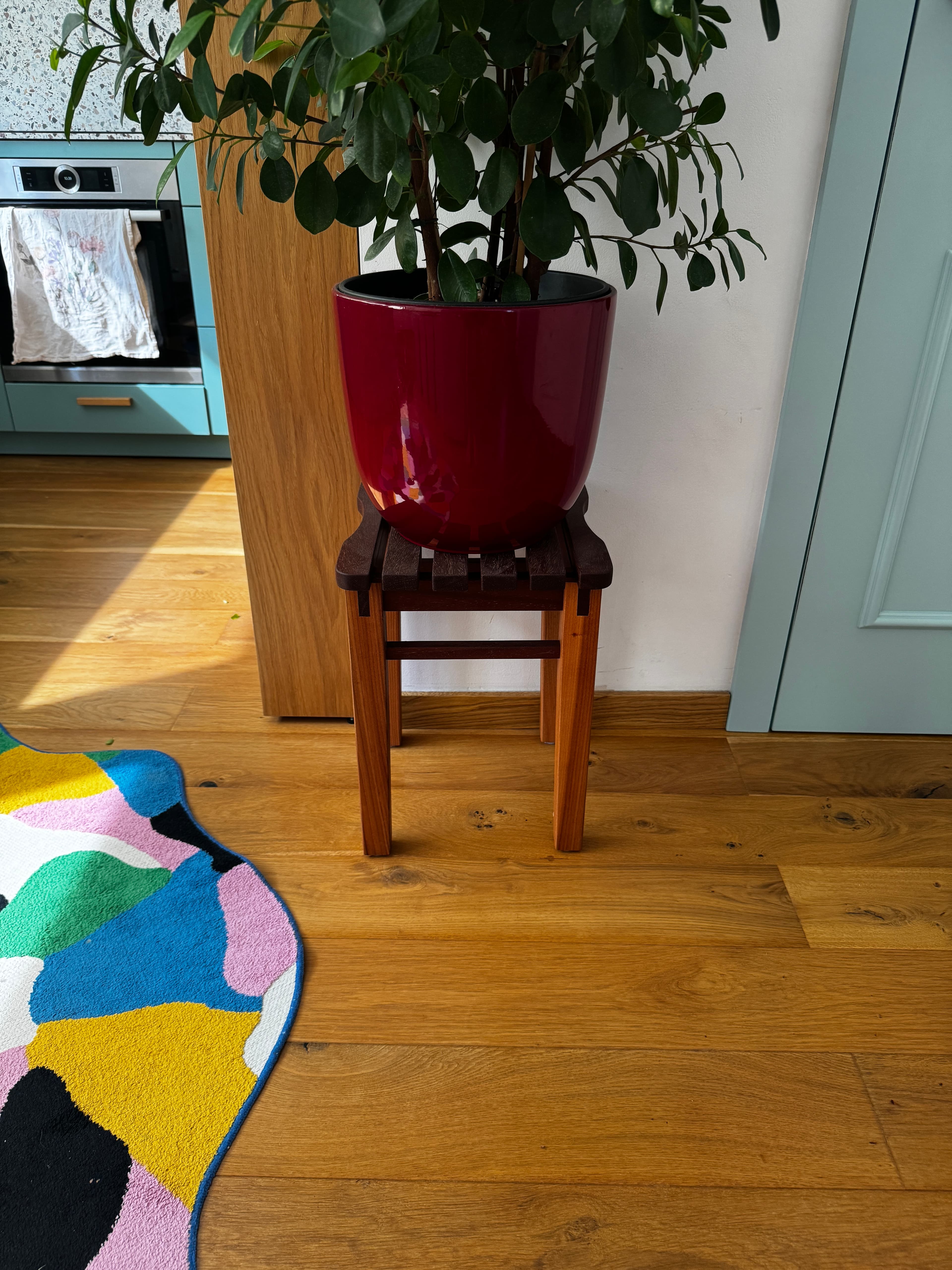Wooden stool — handcrafted wooden furniture by TerraMadera