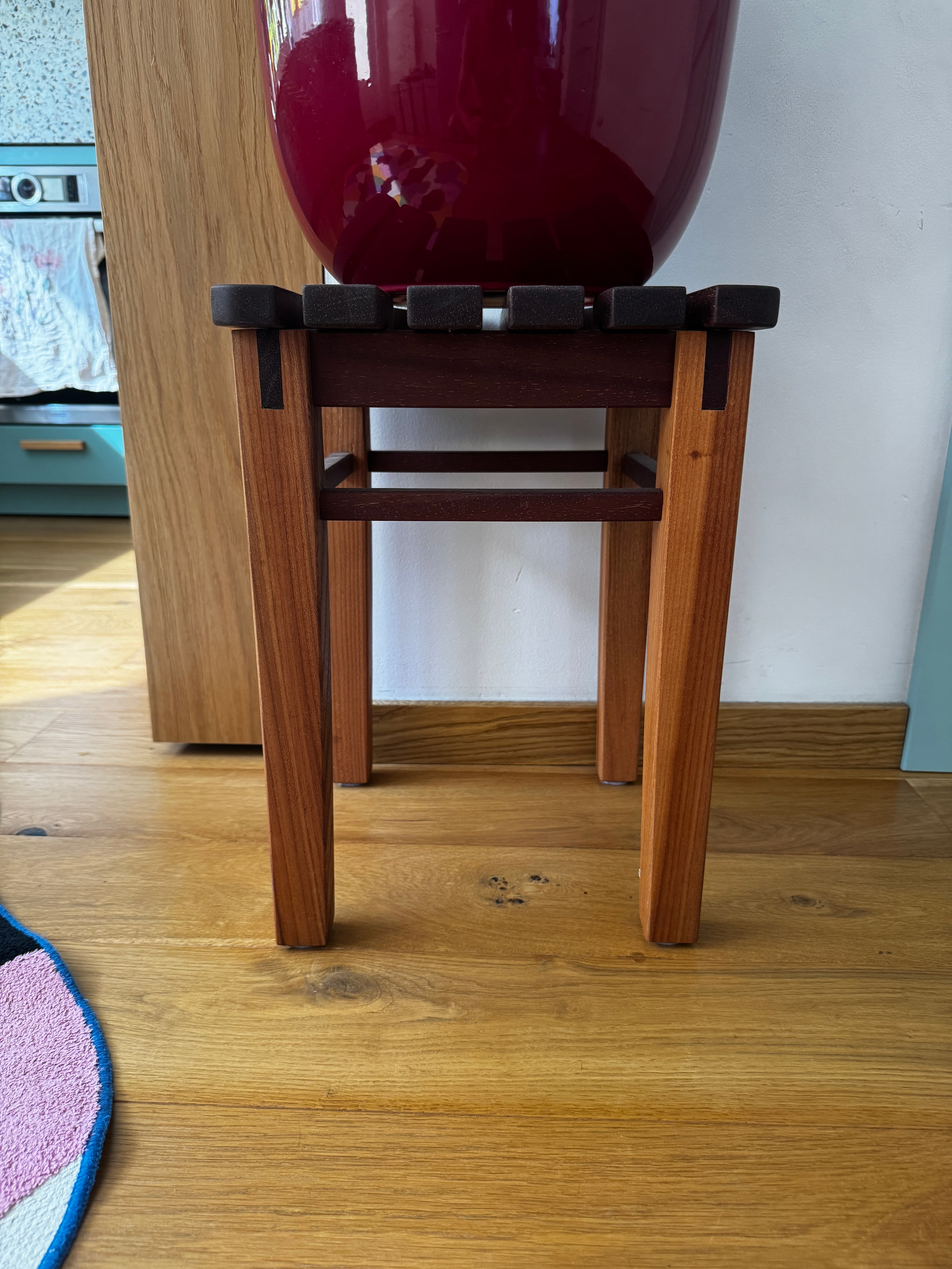 Wooden stool — handcrafted wooden furniture by TerraMadera